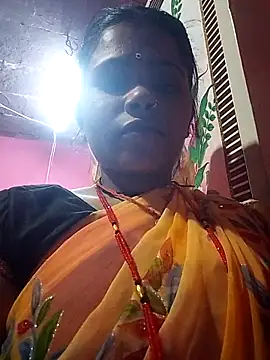 SS PUNAM online show from 04/22/26, 02:29