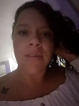 angelplu online show from 04/19/26, 02:33