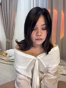 Feifei123521 online show from 04/12/26, 04:01