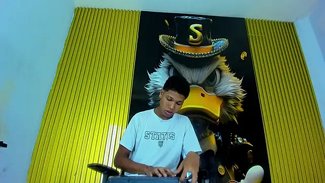 Gang Members xxx  online show from 04/24/26, 02:03