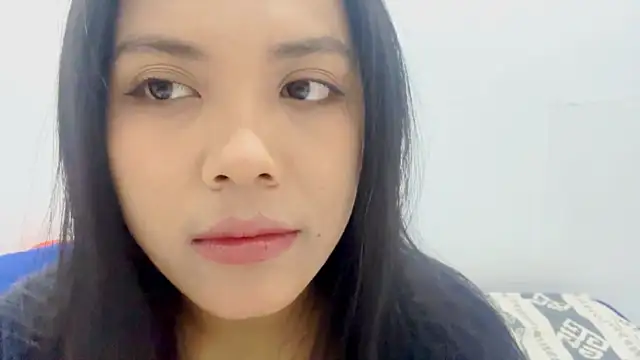 LiliyanaS online show from 06/10/26, 02:38