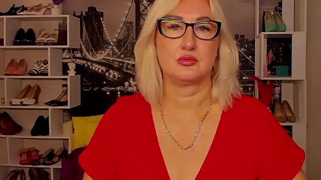 DianaFrances online show from 05/31/26, 10:55