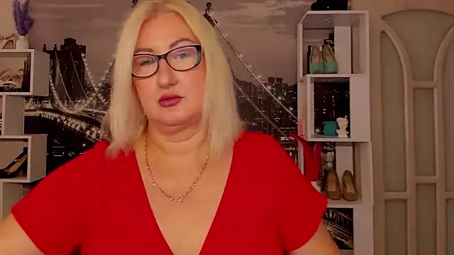 DianaFrances online show from 06/06/26, 12:32