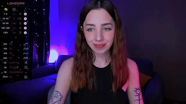 CharliGrace  online show from 04/23/26, 12:29