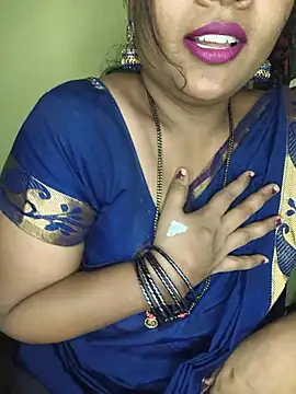 Snapshot of ur_love_kannada1 chatting on 07/18/26, 11:36 ur love kannada1 online show from 07/18/26, 11:36