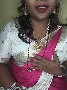 Snapshot of ur_love_kannada1 chatting on 08/02/26, 03:32 ur love kannada1 online show from 08/02/26, 03:32