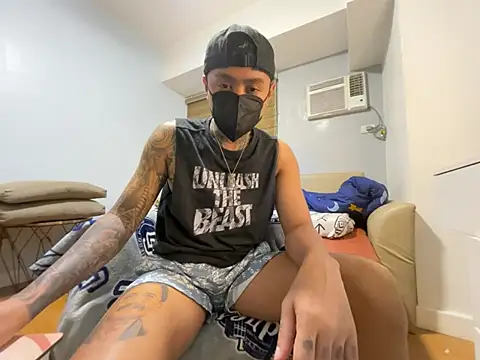 tattoo hottie online show from 04/19/26, 10:03