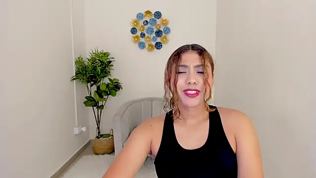 Mallory Lee online show from 06/07/26, 04:38