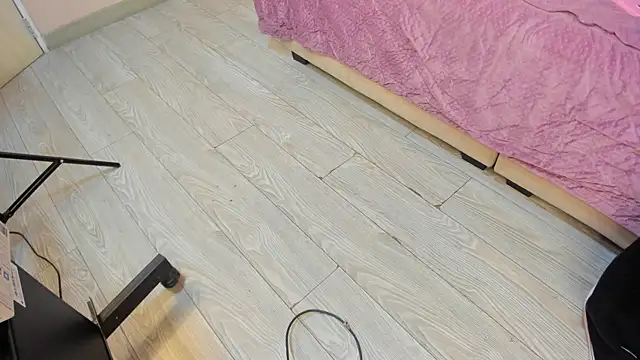 madydoll  online show from 04/21/26, 01:42