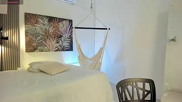 ivania lua online show from 04/18/26, 11:14