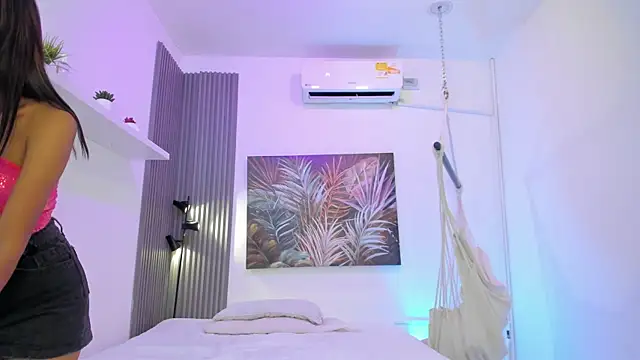 ivania lua online show from 04/20/26, 11:24