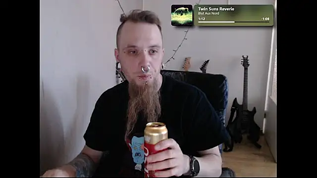 Snapshot of THatRandomMetalHead chatting on 06/19/26, 04:22 THatRandomMetalHead online show from 06/19/26, 04:22
