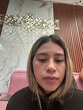 Kimmiebellarie online show from 07/22/26, 12:30