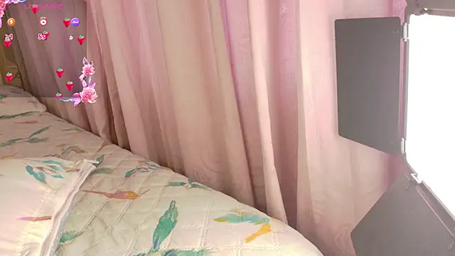 AmbarRossi online show from 04/23/26, 12:29