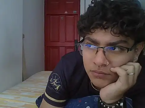 xhecho uzumaki online show from 05/07/26, 06:02