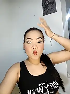 Maddy sm online show from 04/23/26, 02:02