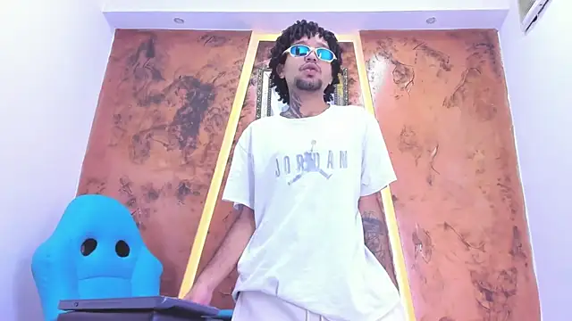 Josh Hot Sex online show from 04/15/26, 11:50