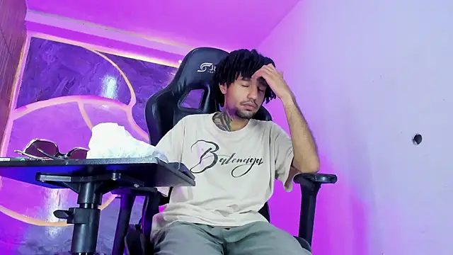 Josh Hot Sex online show from 04/18/26, 08:20