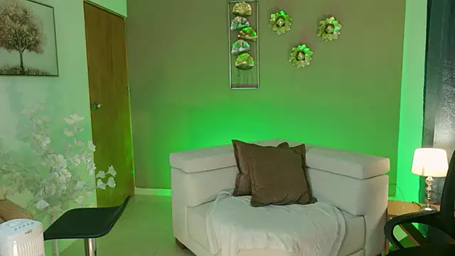 MaraVelvett online show from 04/17/26, 09:56