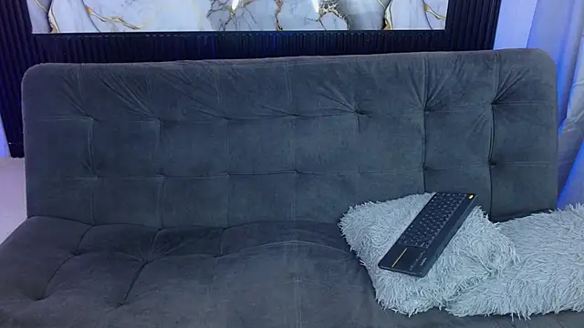 sofi queens online show from 04/22/26, 12:39