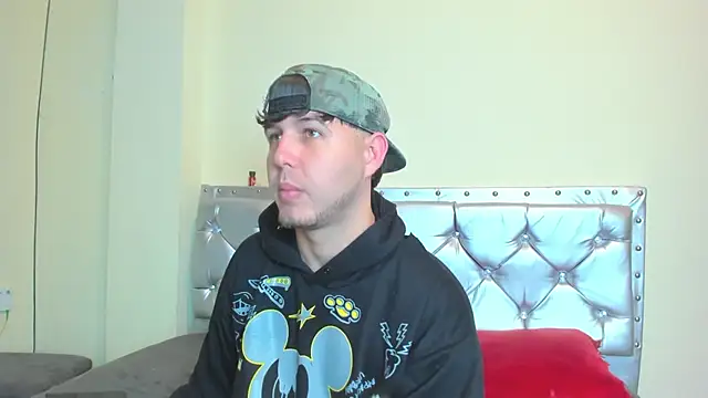 matthew gill online show from 04/12/26, 02:44