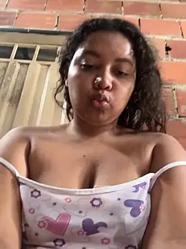 Ninibella online show from 04/18/26, 06:12