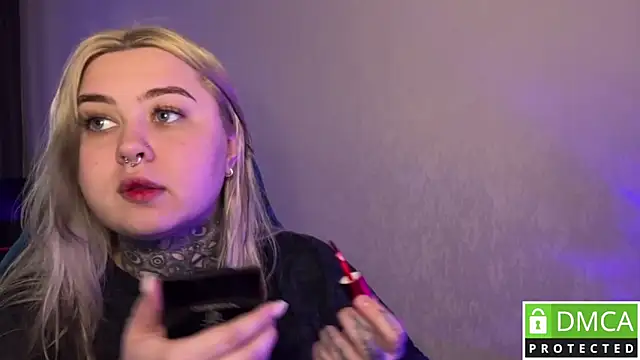 CuteUna online show from 04/14/26, 09:48