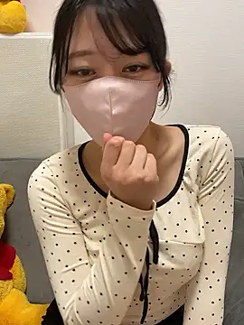 Snapshot of aoi_816 chatting on 05/06/26, 07:35 aoi 816 online show from 05/06/26, 07:35