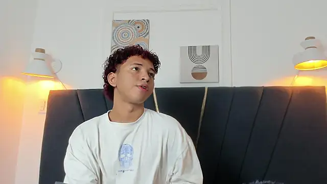 lio cum23 online show from 04/22/26, 04:15