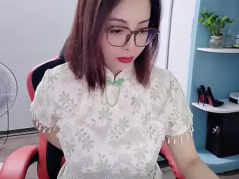 Snapshot of Hot_bbaby chatting on 07/05/26, 09:38 Hot bbaby online show from 07/05/26, 09:38