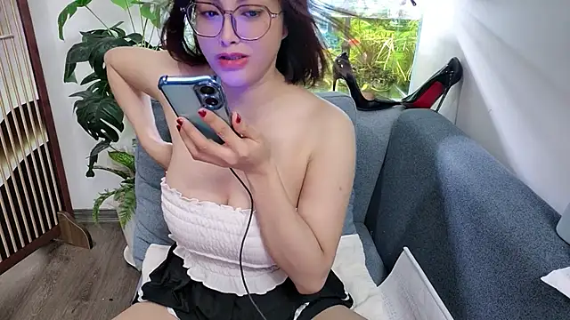 Snapshot of Hot_bbaby chatting on 07/29/26, 10:02 Hot bbaby online show from 07/29/26, 10:02