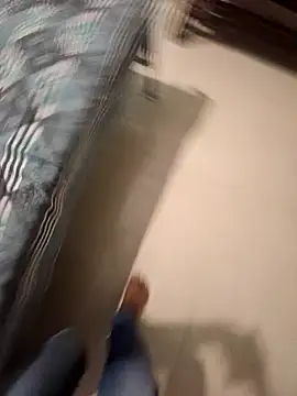 vin0281 online show from 04/22/26, 09:33