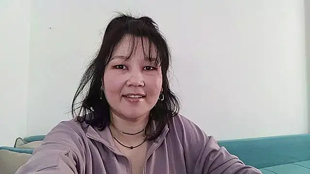 Alice Marsh online show from 04/22/26, 01:01