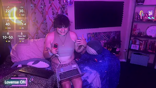 lobotomyprincess online show from 04/24/26, 04:26