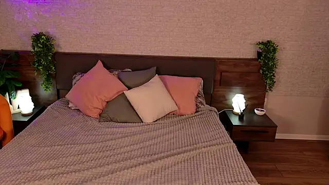 KimEvanss online show from 04/14/26, 11:27