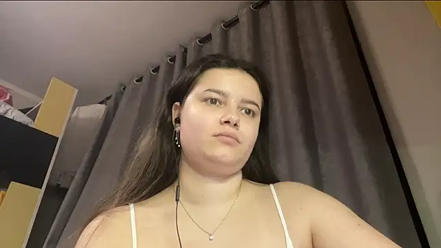 LonnaVandal online show from 04/15/26, 07:58