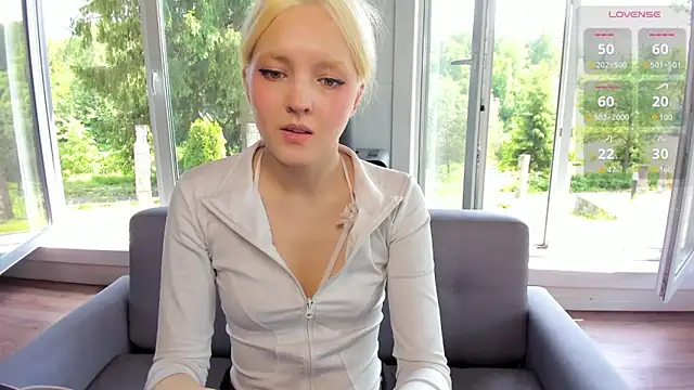 Snapshot of _luny_ chatting on 06/09/26, 10:27 luny online show from 06/09/26, 10:27