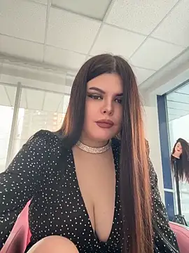 AmeliaBronze online show from 04/21/26, 02:15