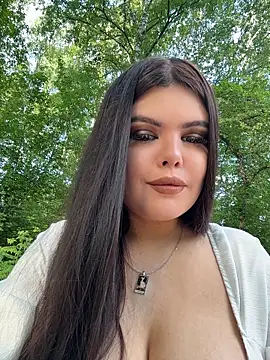 AmeliaBronze online show from 06/07/26, 12:59