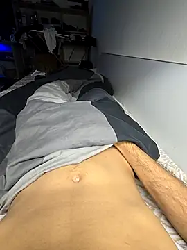 NotEEGamer online show from 04/15/26, 03:57