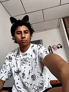 Ericahot3 online show from 04/20/26, 06:31