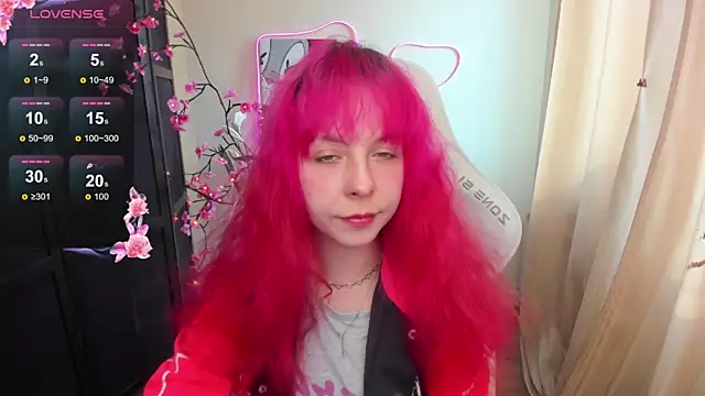 InfernoKitten online show from 04/17/26, 01:08