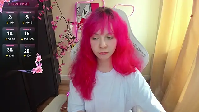 InfernoKitten online show from 04/21/26, 02:51