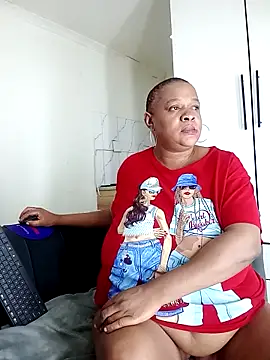 BUSTYQUEEN56  online show from 04/20/26, 07:11