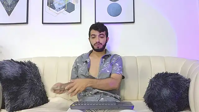 EmmanuelVoss online show from 04/18/26, 01:48