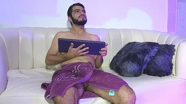 EmmanuelVoss online show from 04/18/26, 07:58