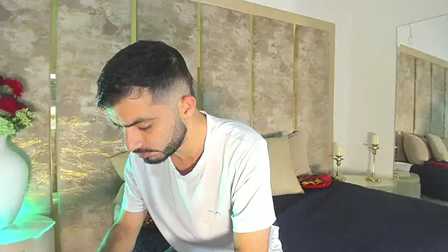 EmmanuelVoss online show from 04/24/26, 04:15