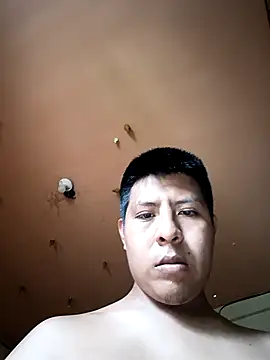 Williamtz online show from 04/11/26, 07:29