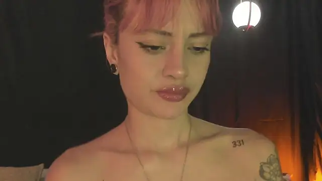 Miiaa Stonee online show from 04/23/26, 07:49