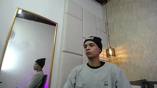 Axel marcus online show from 04/23/26, 08:00